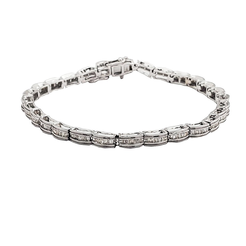 Baguette Tennis Milgrain White Gold Diamond Bracelet (14K).